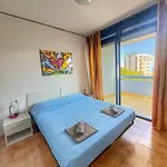 Grazioso N 70 A A 100mt Dal Mare Апартаменты *