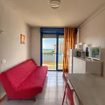 公寓 Grazioso N 70 A A 100mt Dal Mare 比比翁